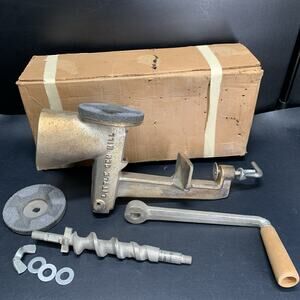 Vintage Little Gem Mill Hand Crank Wheat Mill & Juicer #20 USA Beaverton Oregon